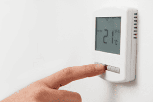 Smart Ways Thermostats Reduce Energy Use